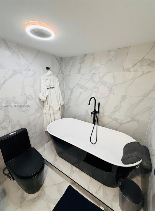 В аренду: $2,775 (2 спален, 2 ванн, 1230 Квадратных фут)
