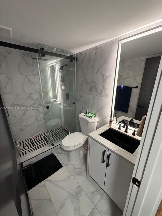 В аренду: $2,775 (2 спален, 2 ванн, 1230 Квадратных фут)