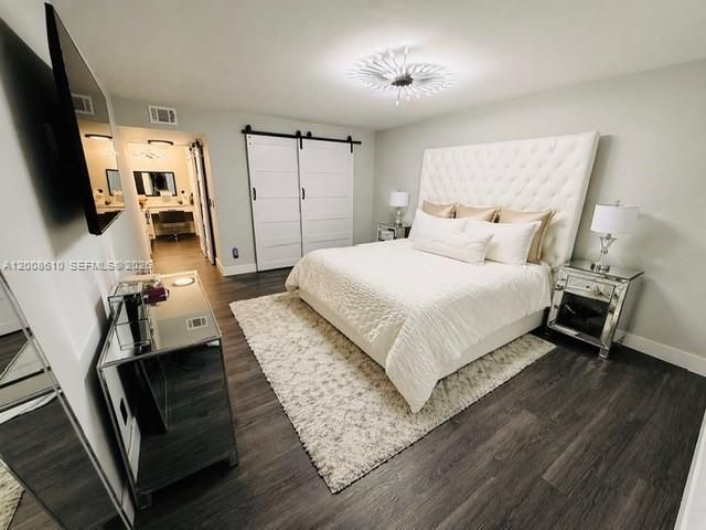 В аренду: $2,775 (2 спален, 2 ванн, 1230 Квадратных фут)
