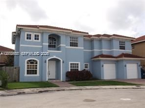 En Renta: $4,500 (4 camas, 3 baños, 2666 Pies cuadrados)