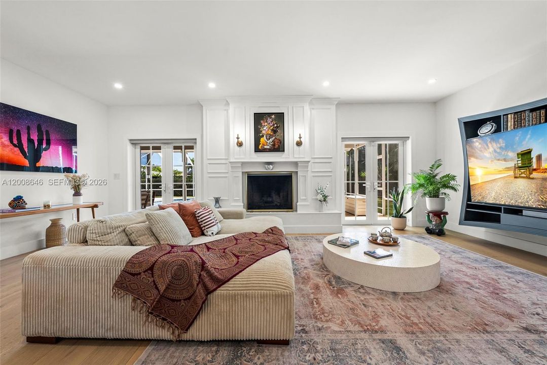 Active With Contract: $13,500 (4 beds, 4 baths, 3160 Square Feet)