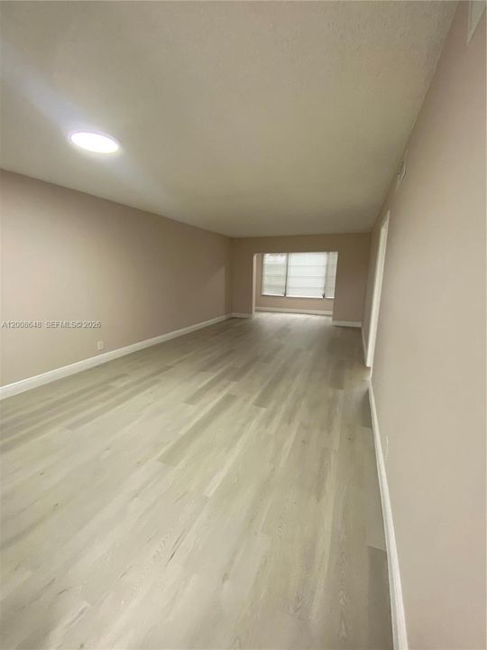 For Sale: $126,000 (2 beds, 2 baths, 960 Square Feet)