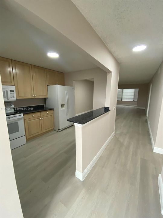 For Sale: $126,000 (2 beds, 2 baths, 960 Square Feet)