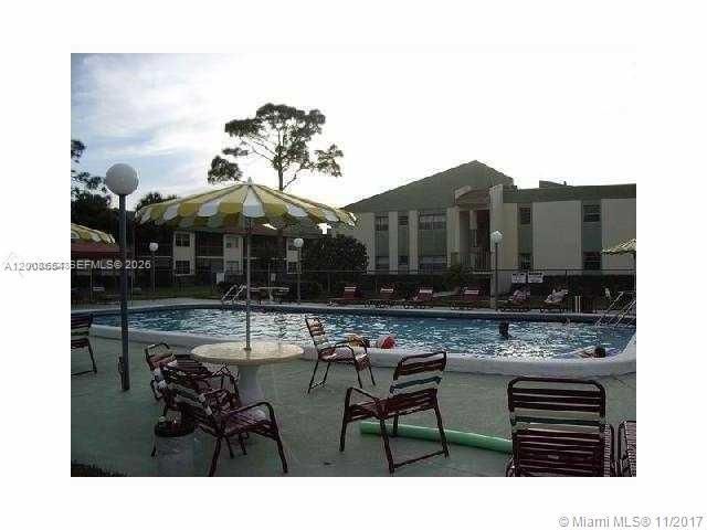 For Sale: $109,900 (1 beds, 1 baths, 680 Square Feet)