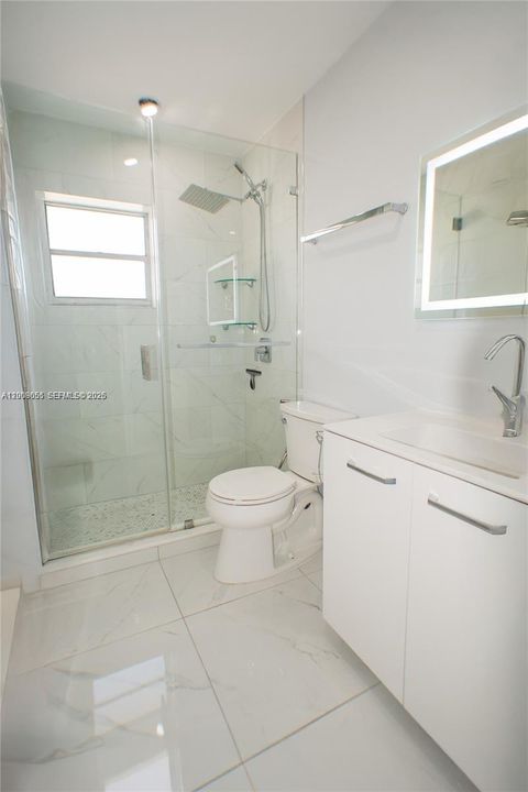 En Venta: $270,000 (3 camas, 1 baños, 952 Pies cuadrados)