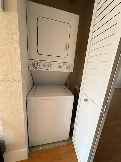 В аренду: $1,950 (1 спален, 1 ванн, 711 Квадратных фут)