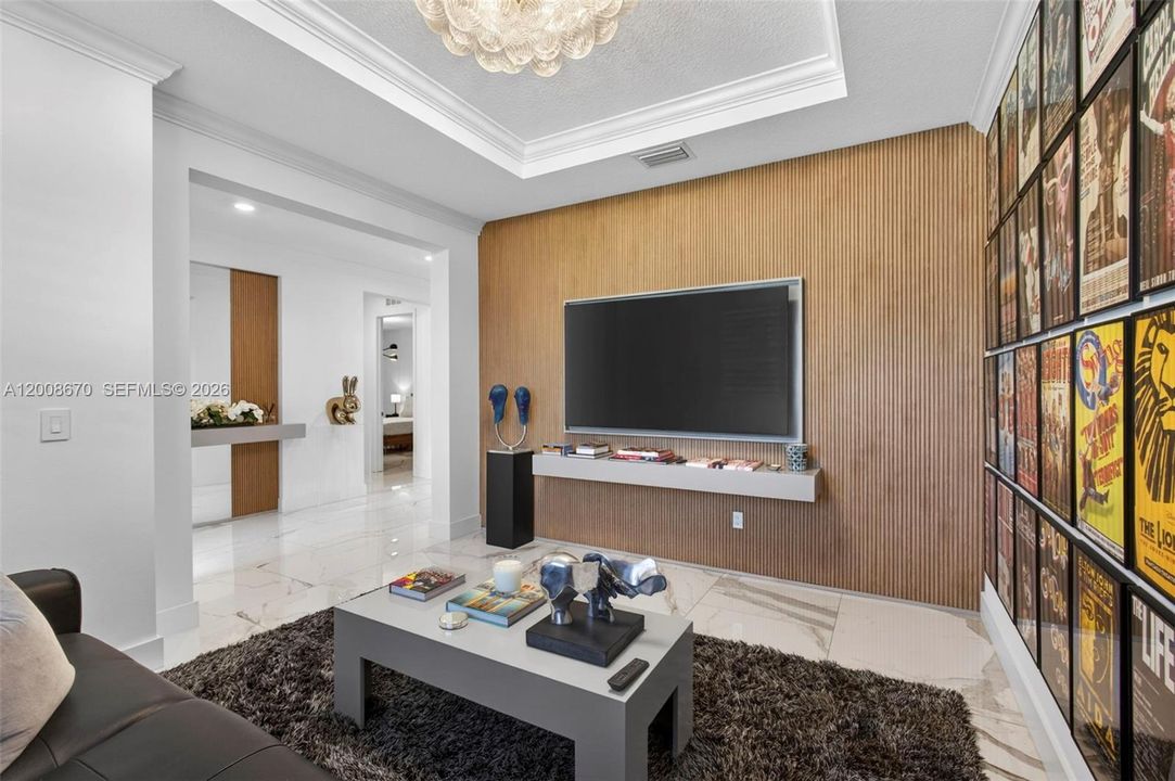 Под контрактом: $1,299,000 (3 спален, 3 ванн, 2503 Квадратных фут)