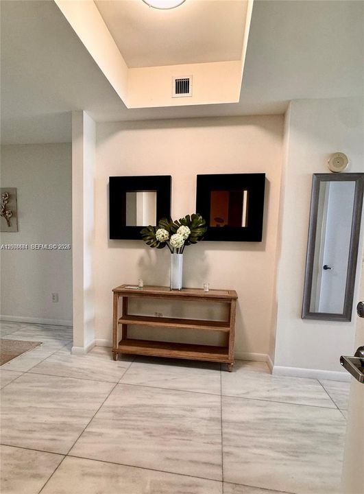 Recently Rented: $9,500 (3 beds, 3 baths, 2100 Square Feet)