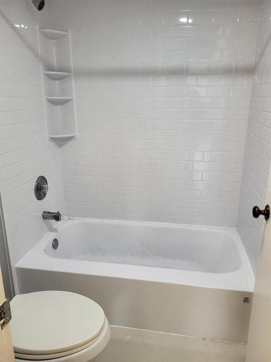 3720 2I bath room