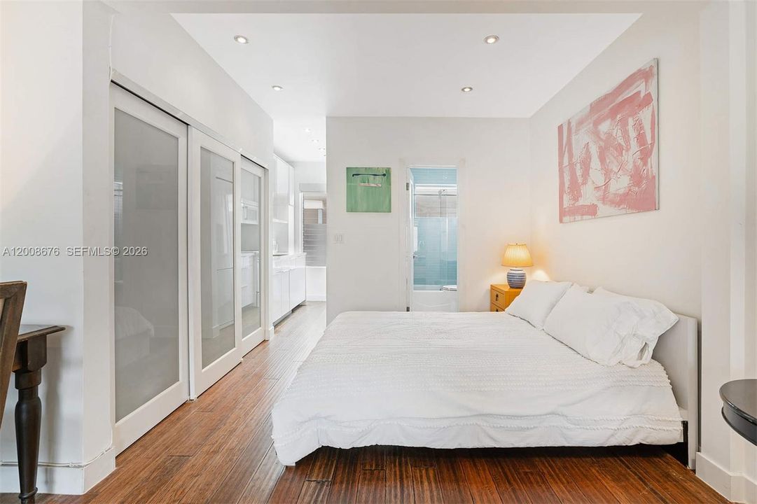 En Venta: $170,000 (0 camas, 1 baños, 380 Pies cuadrados)