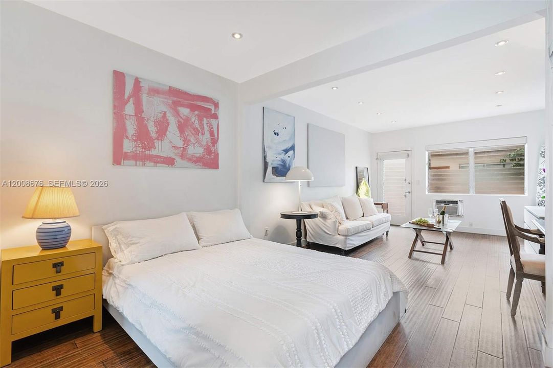En Venta: $170,000 (0 camas, 1 baños, 380 Pies cuadrados)