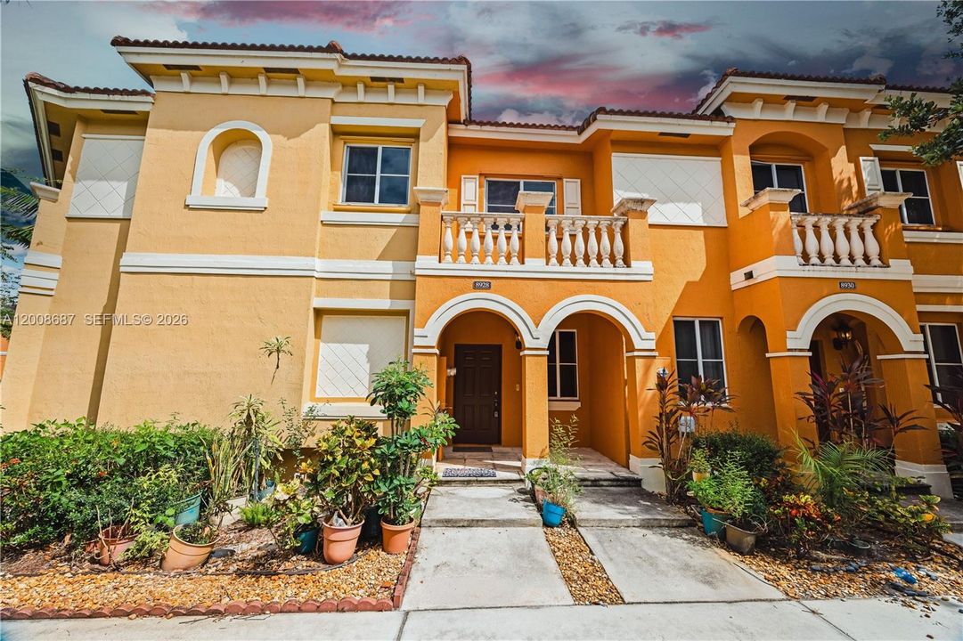 На продажу: $449,900 (3 спален, 2 ванн, 1730 Квадратных фут)