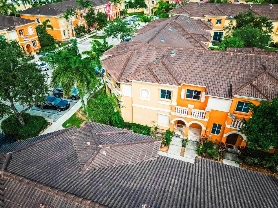 На продажу: $449,900 (3 спален, 2 ванн, 1730 Квадратных фут)