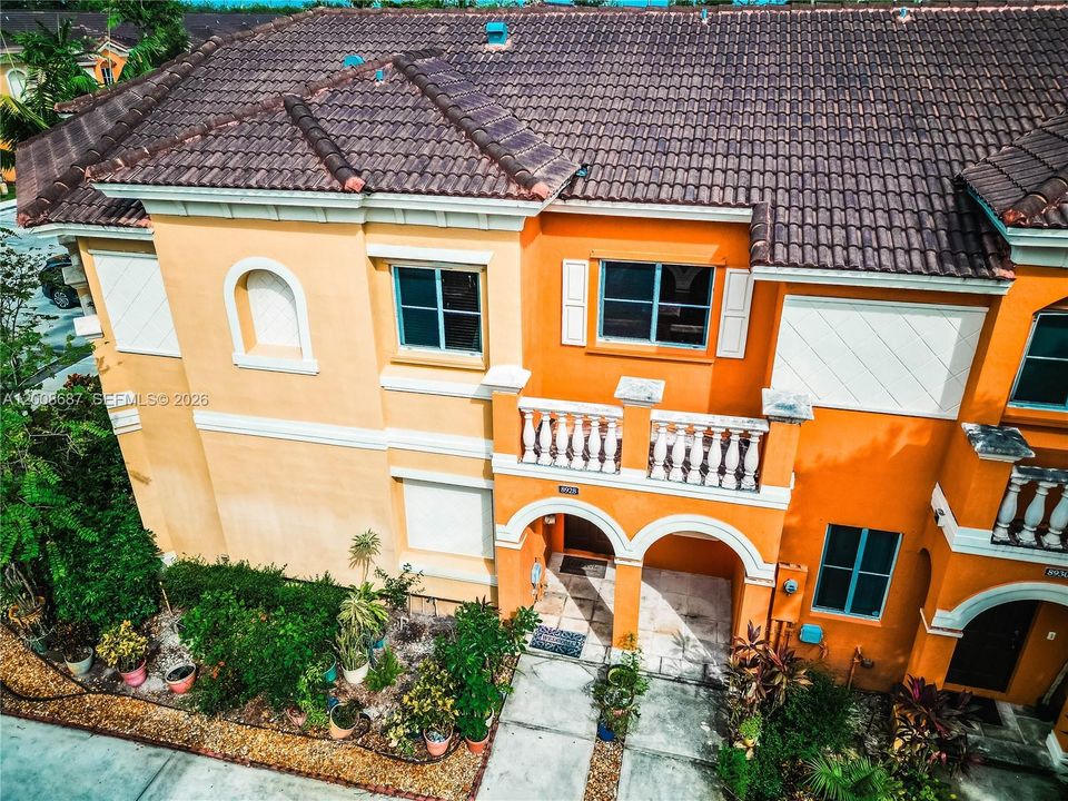 На продажу: $449,900 (3 спален, 2 ванн, 1730 Квадратных фут)