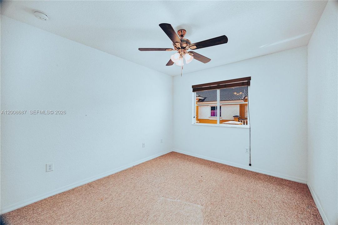 На продажу: $449,900 (3 спален, 2 ванн, 1730 Квадратных фут)