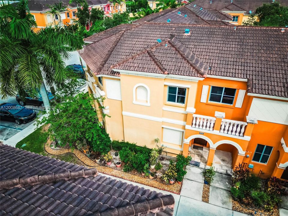 На продажу: $449,900 (3 спален, 2 ванн, 1730 Квадратных фут)