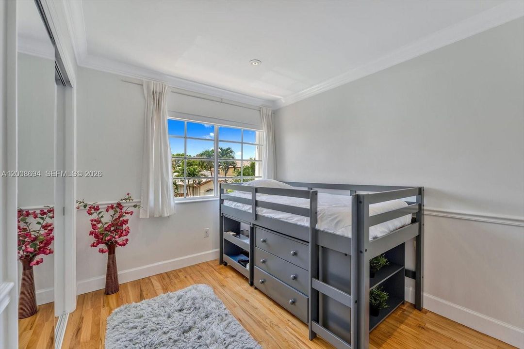 Activo con contrato: $850,000 (4 camas, 2 baños, 1934 Pies cuadrados)