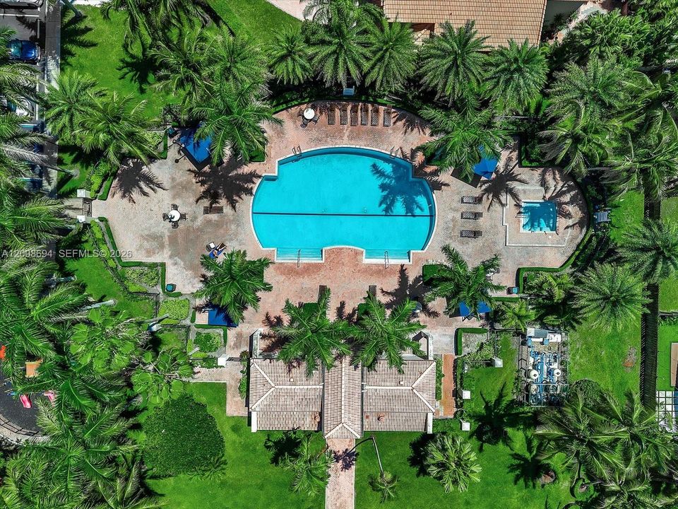 Activo con contrato: $850,000 (4 camas, 2 baños, 1934 Pies cuadrados)