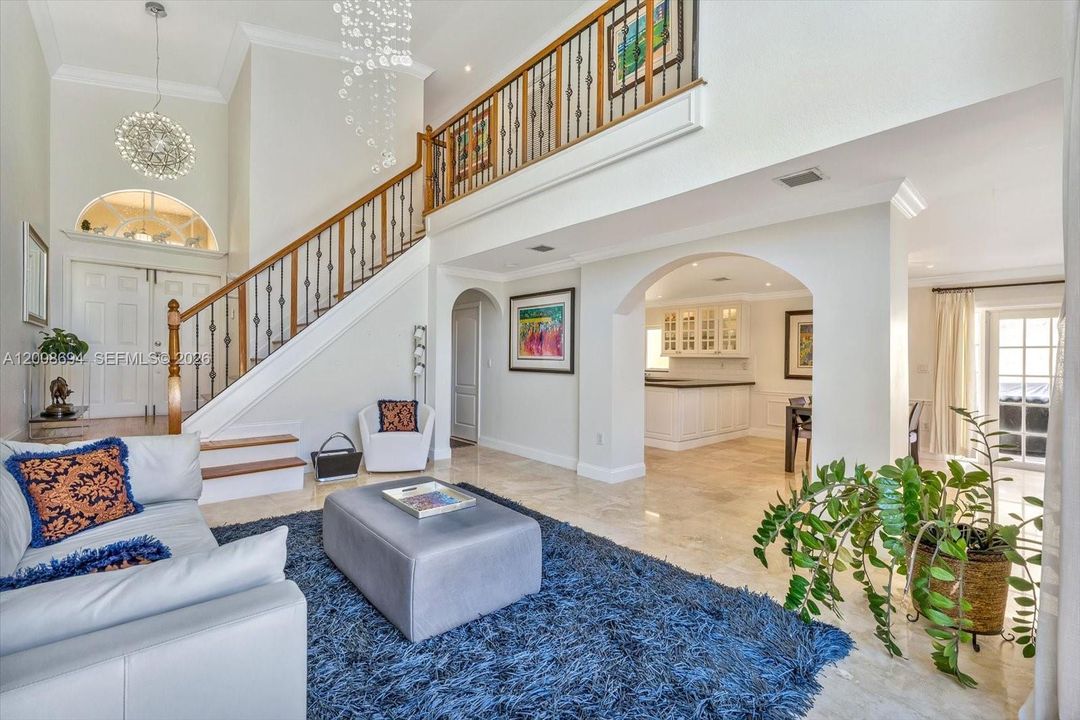 Activo con contrato: $850,000 (4 camas, 2 baños, 1934 Pies cuadrados)