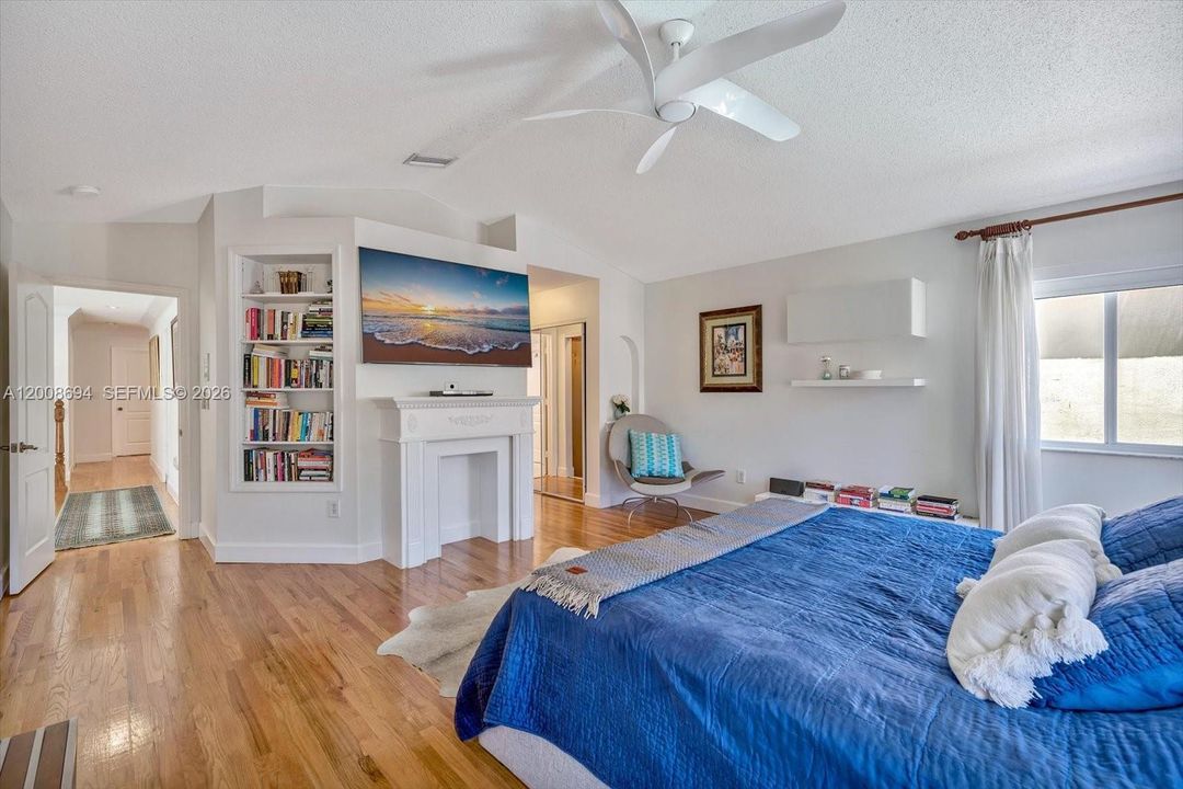Activo con contrato: $850,000 (4 camas, 2 baños, 1934 Pies cuadrados)