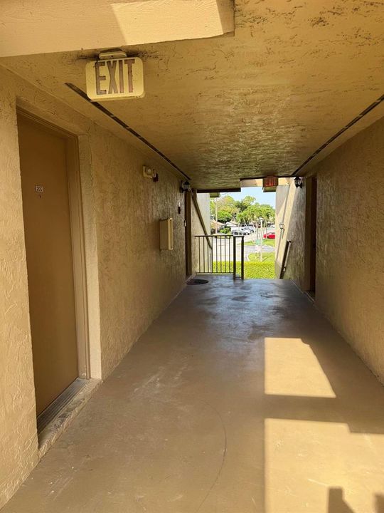 Exterior Entry Way Area