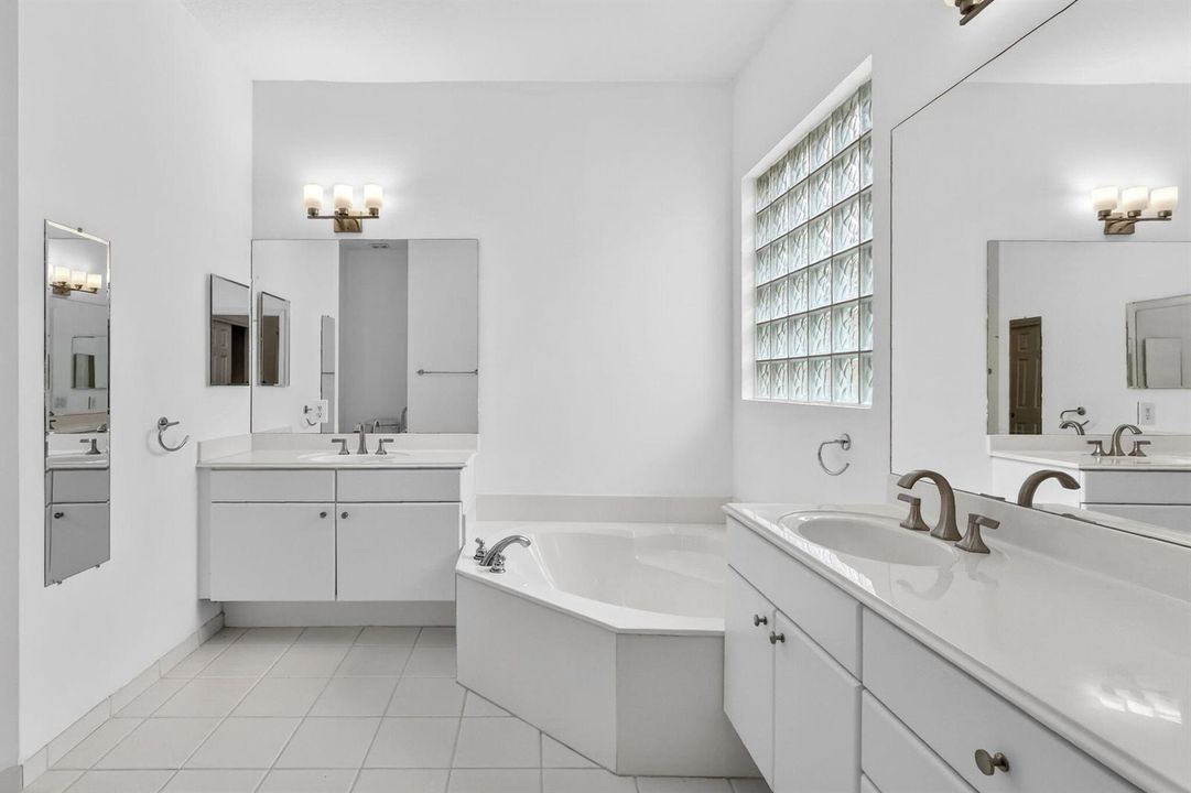 28-web-or-mls-5P1A4128