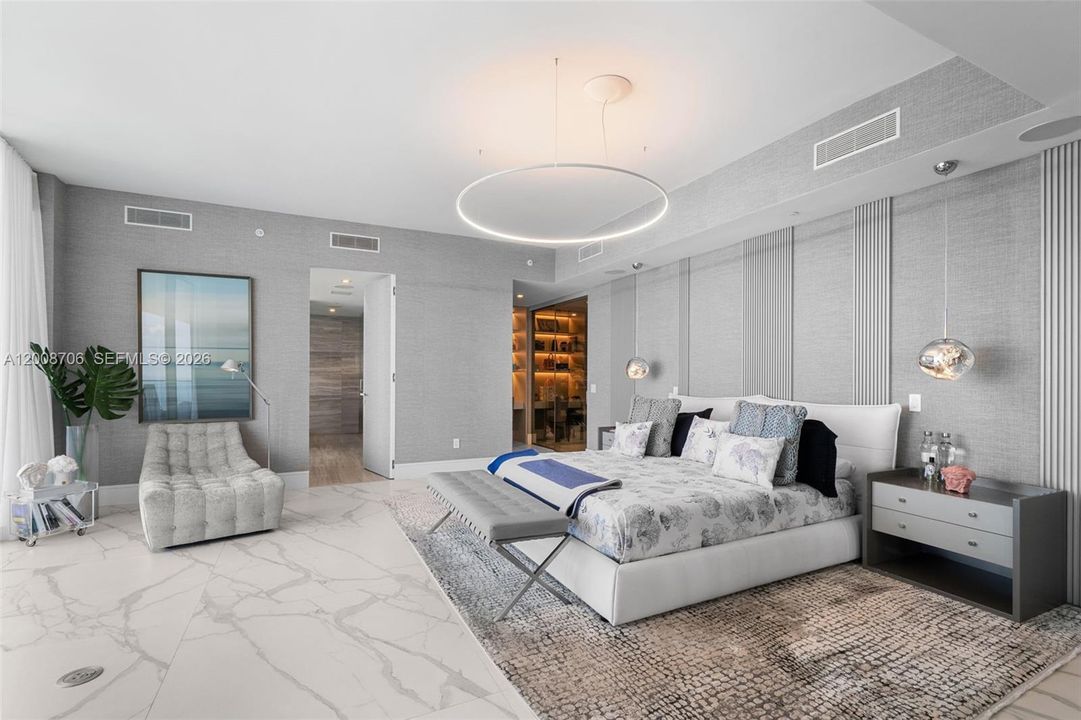 En Venta: $7,498,000 (4 camas, 5 baños, 3481 Pies cuadrados)