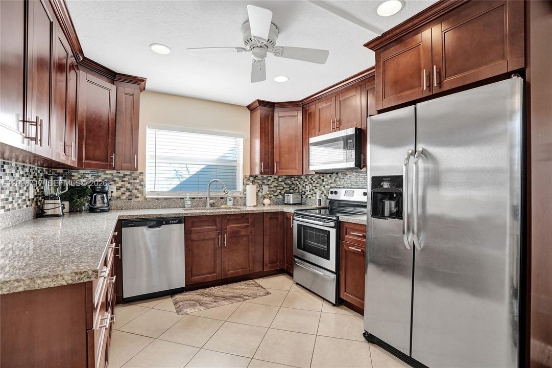 For Rent: $2,850 (3 beds, 2 baths, 0 Square Feet)