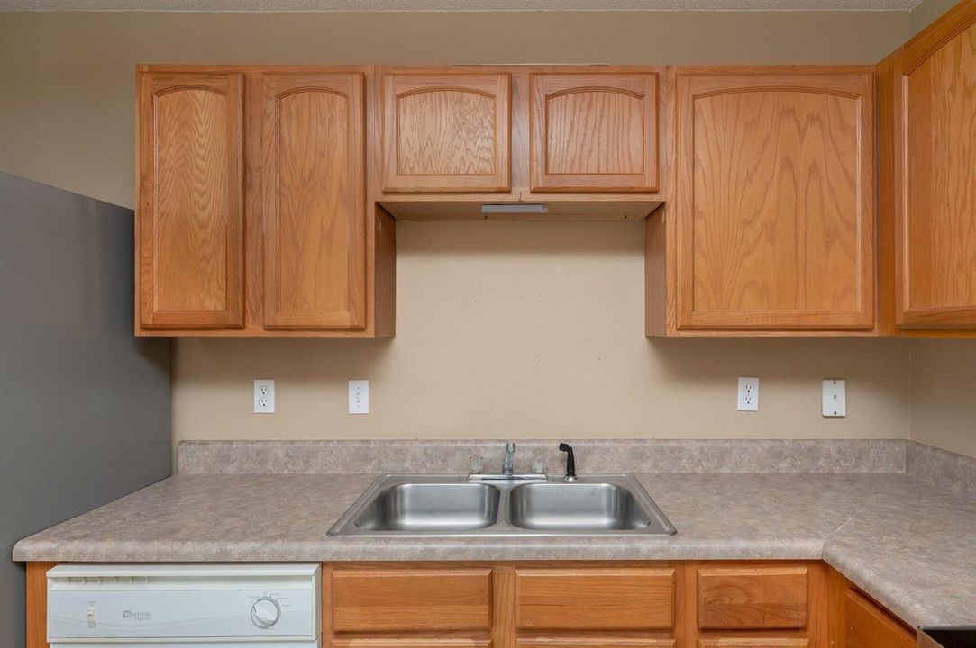 17-web-or-mls-307-crooked-pine-trail