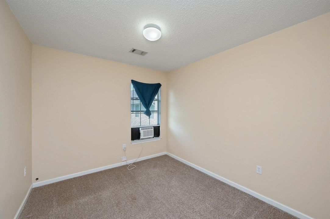 32-web-or-mls-307-crooked-pine-trail