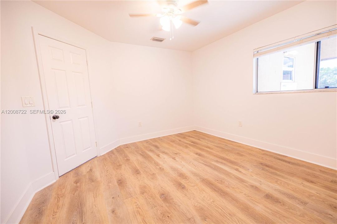 For Sale: $725,000 (4 beds, 2 baths, 2592 Square Feet)