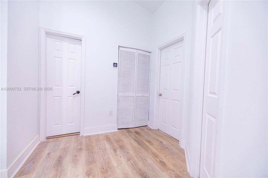 For Sale: $725,000 (4 beds, 2 baths, 2592 Square Feet)