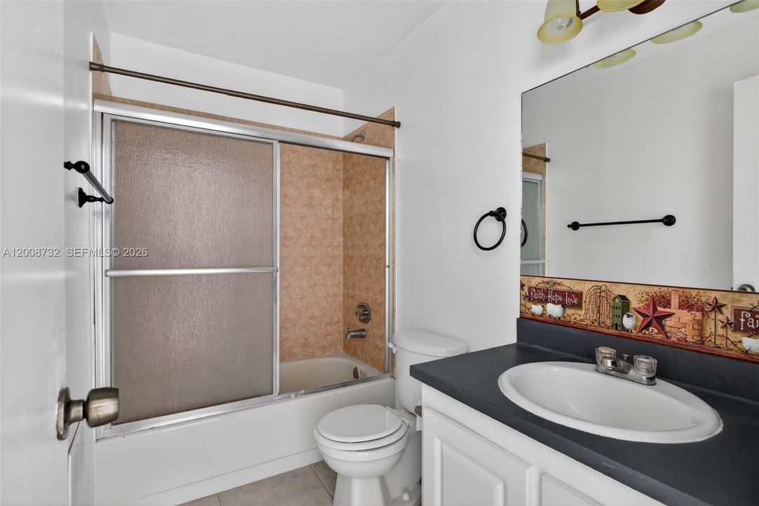 Active With Contract: $190,000 (2 beds, 2 baths, 1343 Square Feet)