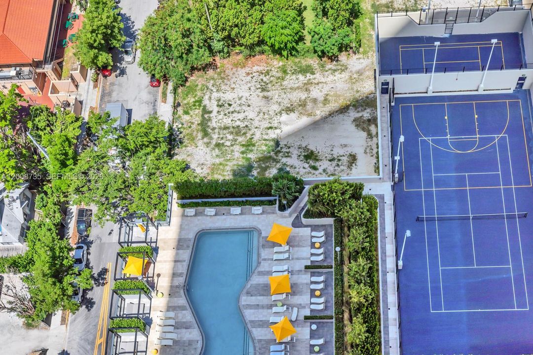 En Venta: $499,999 (1 camas, 1 baños, 662 Pies cuadrados)