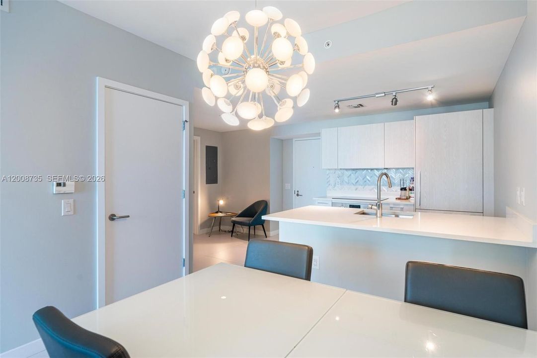 En Venta: $499,999 (1 camas, 1 baños, 662 Pies cuadrados)