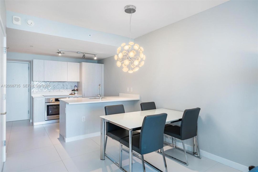 En Venta: $499,999 (1 camas, 1 baños, 662 Pies cuadrados)