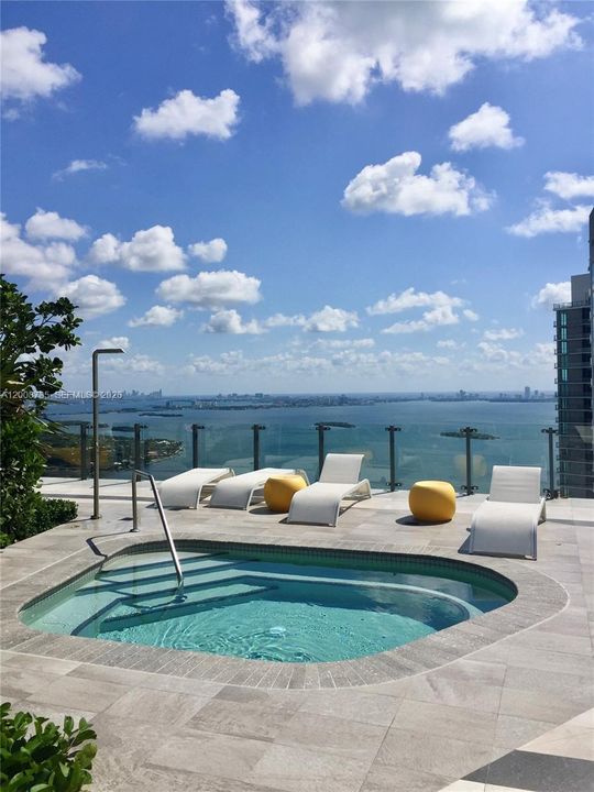 En Venta: $499,999 (1 camas, 1 baños, 662 Pies cuadrados)