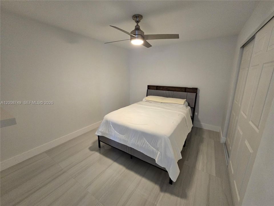 For Rent: $4,200 (4 beds, 3 baths, 1880 Square Feet)