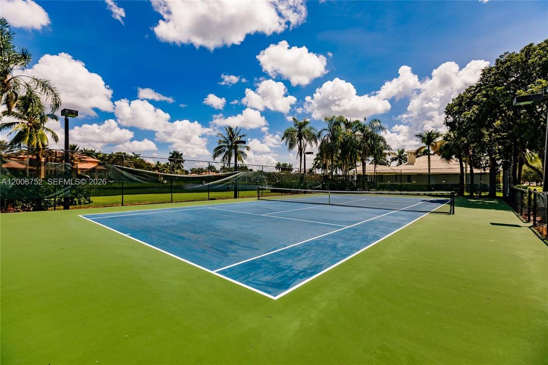 For Sale: $2,700,000 (6 beds, 5 baths, 4889 Square Feet)