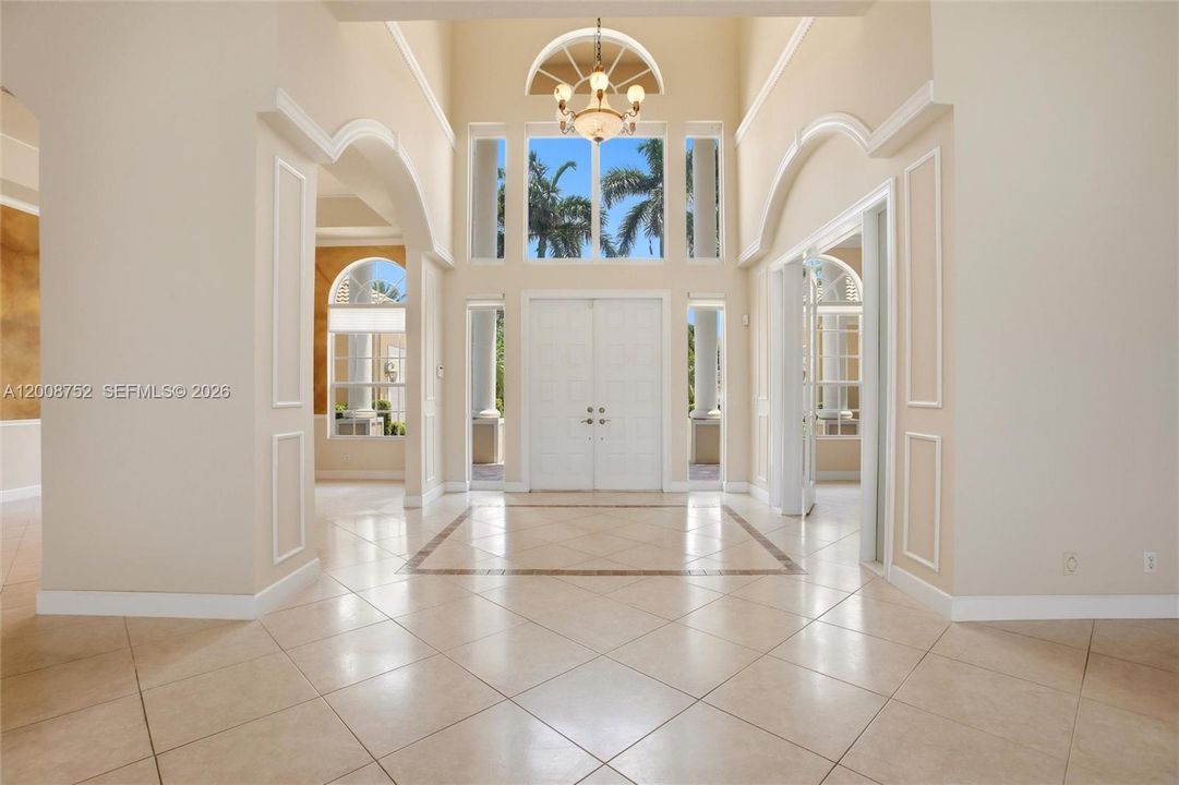 For Sale: $2,700,000 (6 beds, 5 baths, 4889 Square Feet)