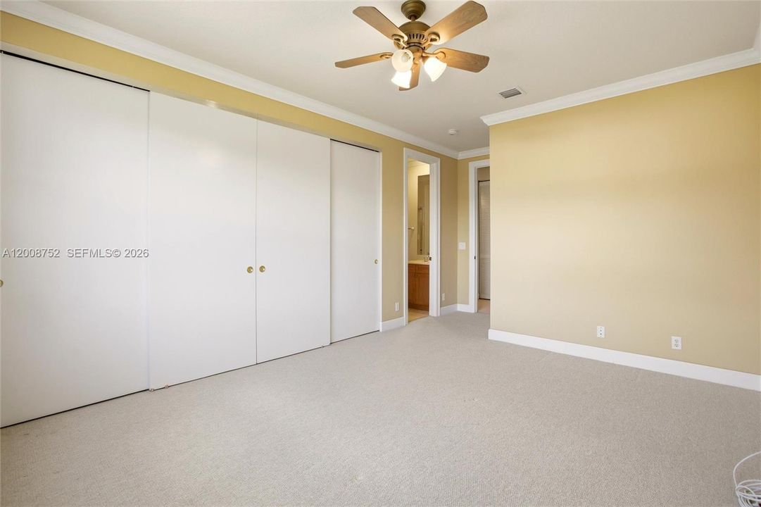 For Sale: $2,700,000 (6 beds, 5 baths, 4889 Square Feet)