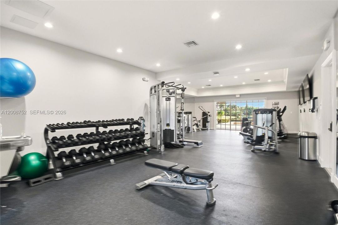 For Sale: $2,700,000 (6 beds, 5 baths, 4889 Square Feet)