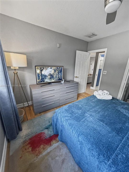 Second bedroom with flexible layout — ideal for guests or working from home