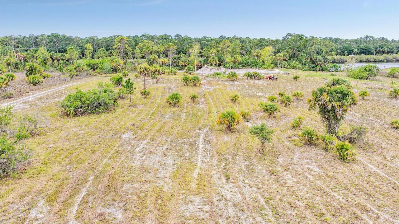 01_Aerial1_mls