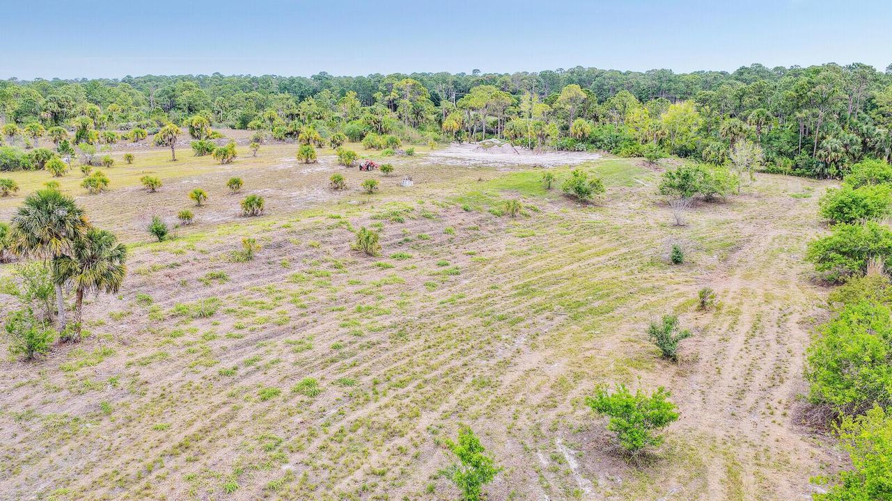 02_Aerial10_mls