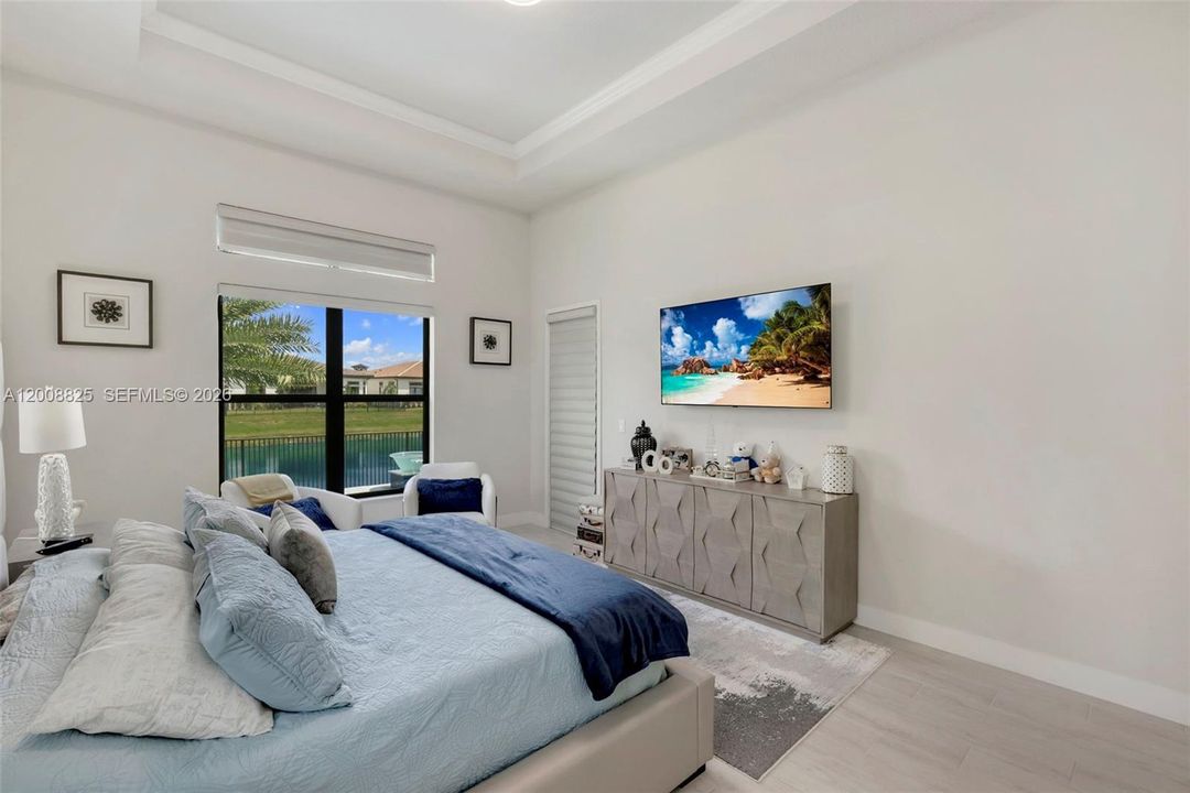 For Sale: $1,750,000 (3 beds, 3 baths, 2613 Square Feet)