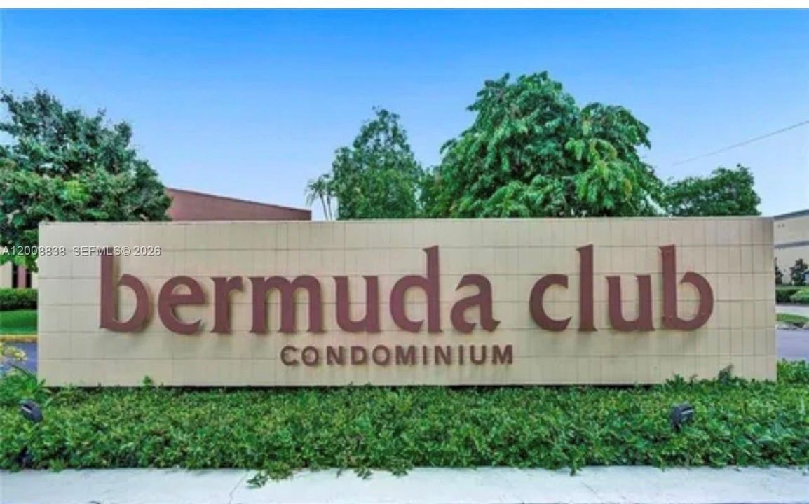 For Sale: $85,000 (1 beds, 1 baths, 660 Square Feet)