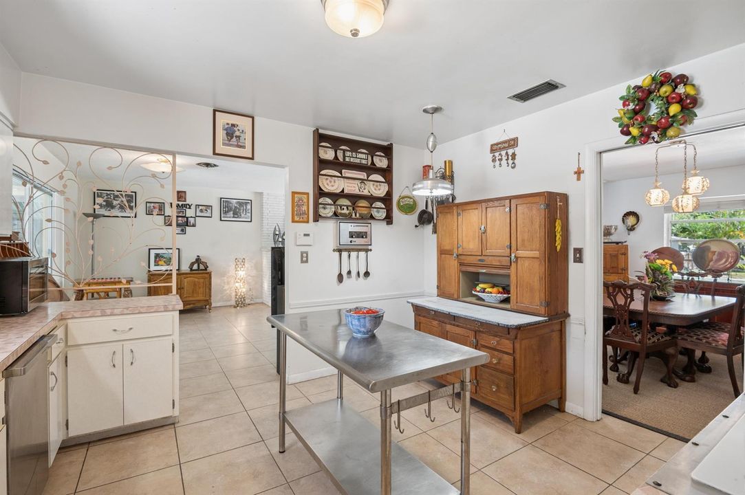 09-Ali-4011 SW 2nd St-9