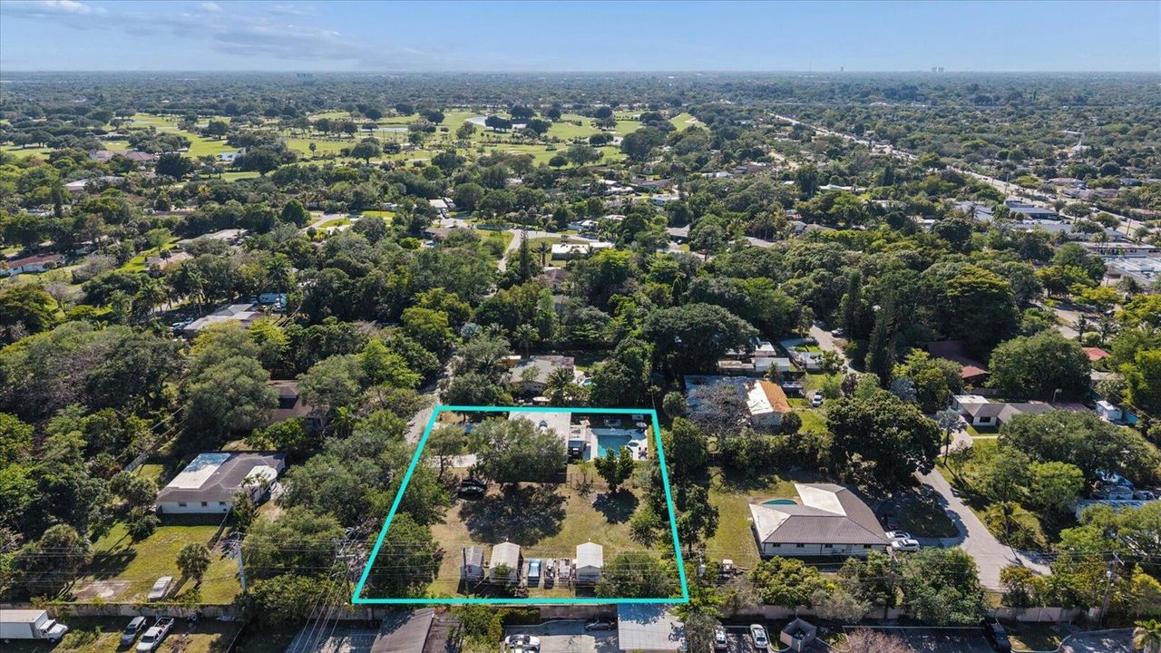 32-Ali-4011 SW 2nd St-32