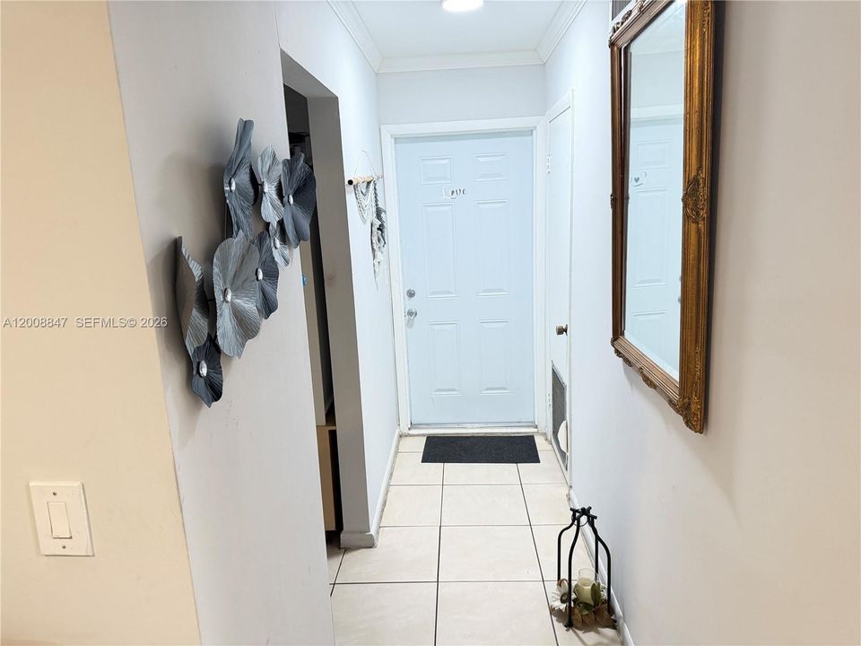 For Sale: $160,000 (2 beds, 2 baths, 920 Square Feet)